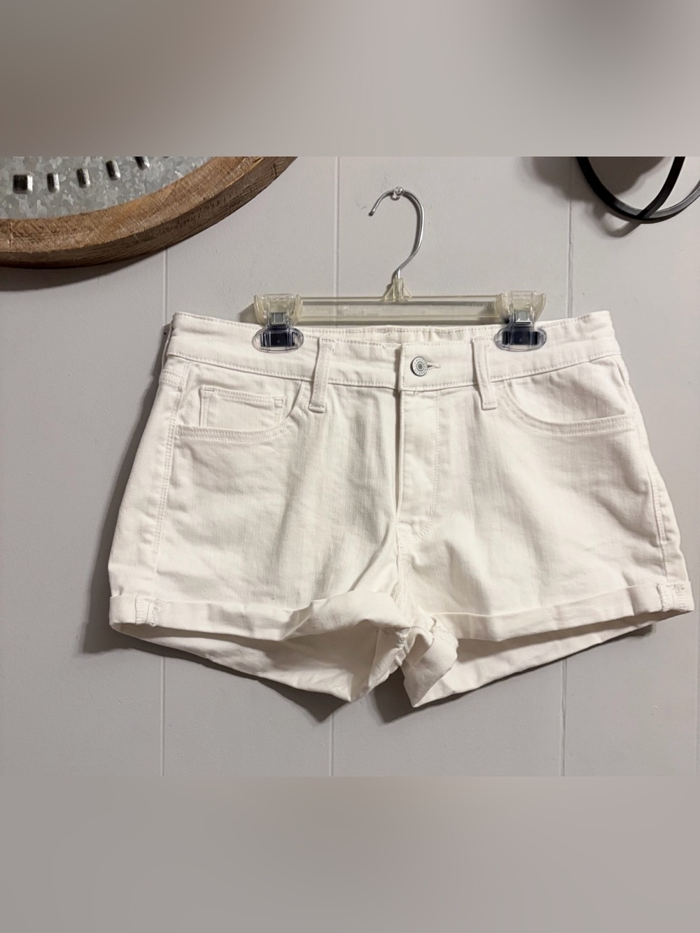 Arizona Jean Company White Denim Short Shorts